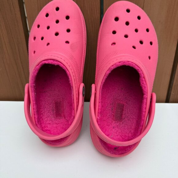 Crocs Pink Fuzzy Lined Clogs Size J3 - Picture 5 of 9